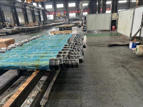 IRS R-16/95 রেলওয়ে এক্সেল ডায়া 840mm রেলওয়ে ওয়াগনের জন্য অর্ধ-সমাপ্ত এক্সেল