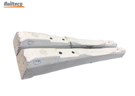 Traverse ferroviarie in calcestruzzo pretensionate a 20 t per carico di asse e di zavorra